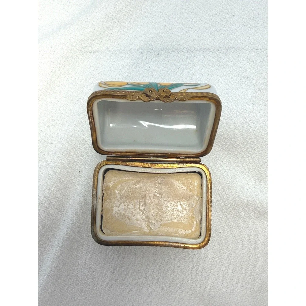 RARE, Limoges Trinket Box Special Edition for Giorgio Beverly Hills #888 /1,050